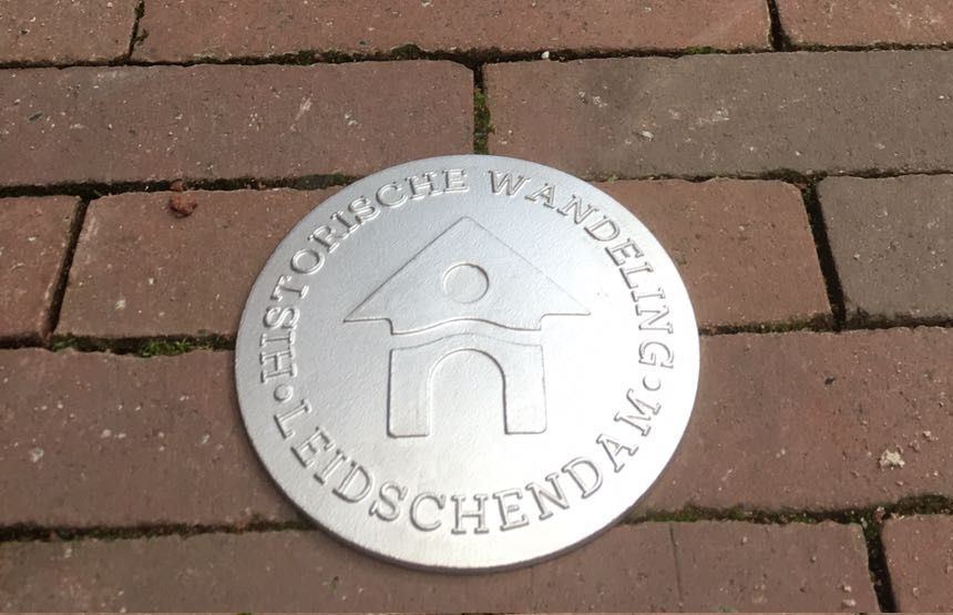 Wegdeknagel 'Historische wandeling Leidschendam