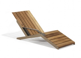 Nieuw in onze collectie: Ares Lounger by BENITO